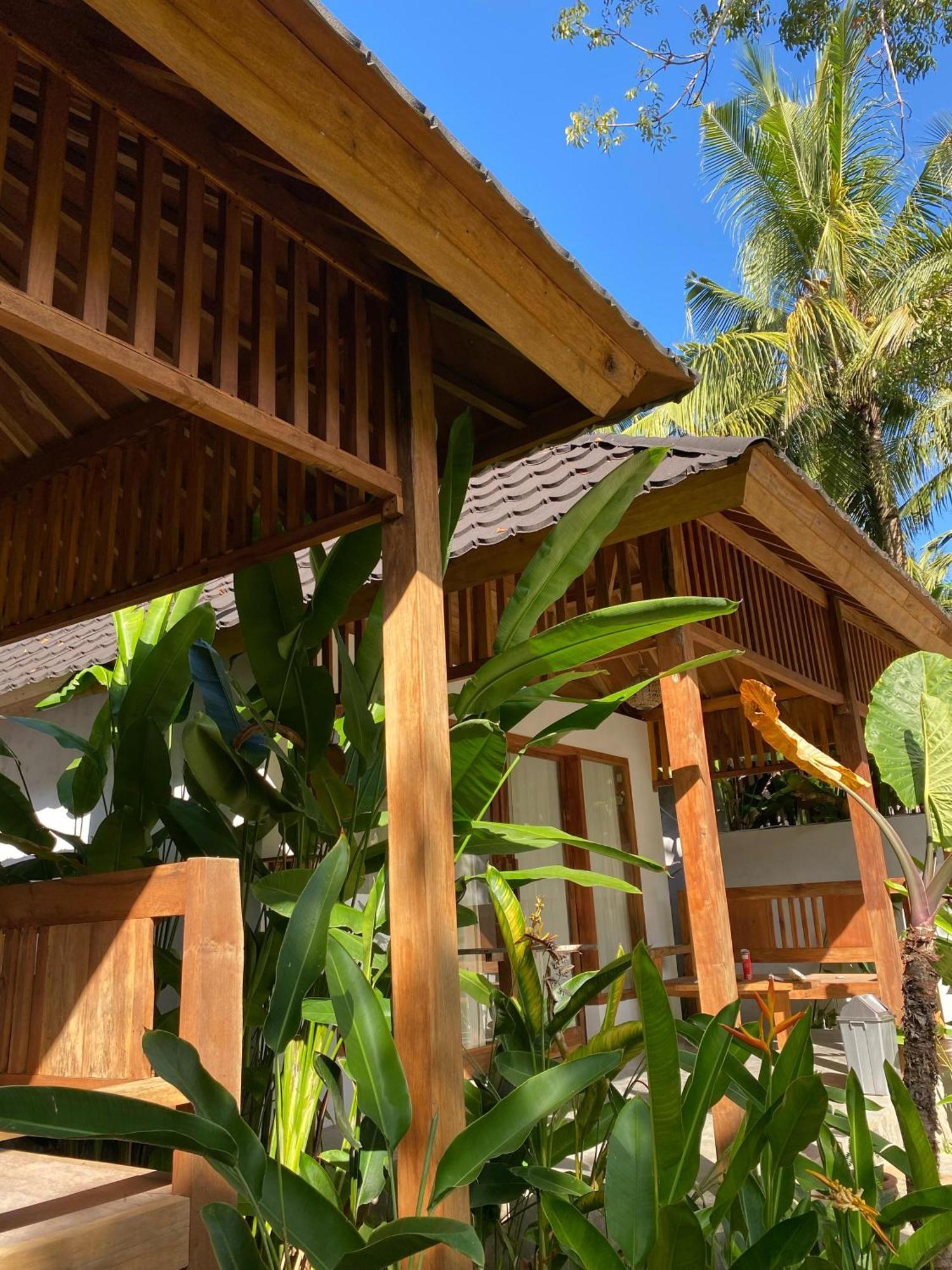 Palm Green Hotel Kuta  Exteriör bild