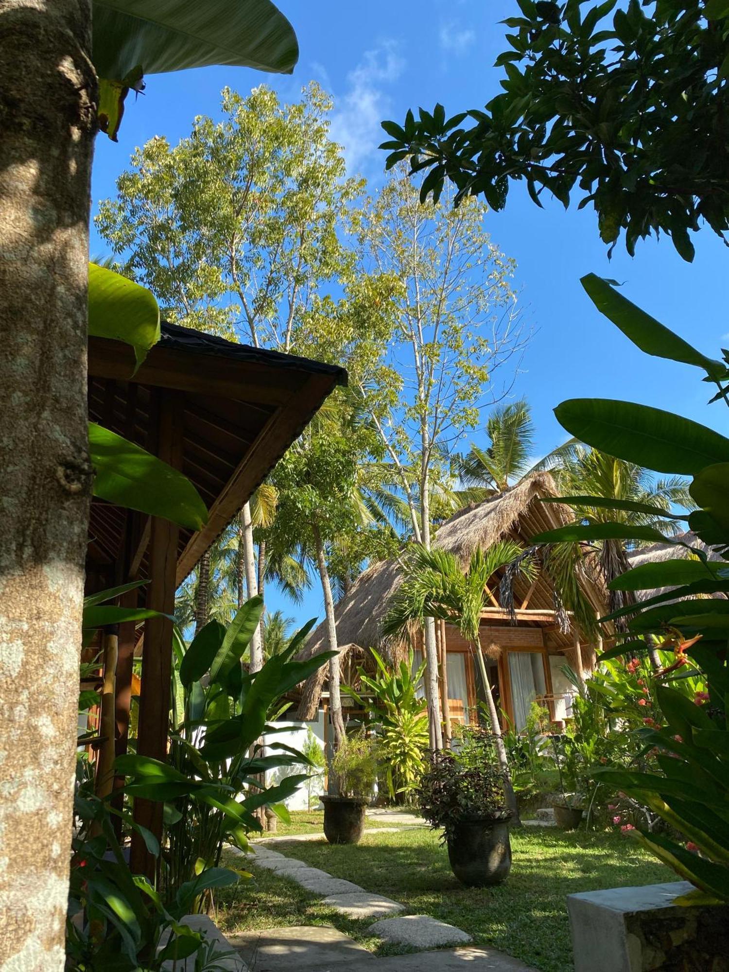 Palm Green Hotel Kuta  Exteriör bild